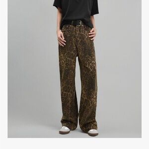 Leopard Print Wide-Leg Pants